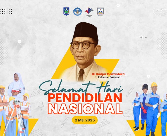 Upacara Peringatan Hari Pendidikan Nasional di SMKN 1 Selong